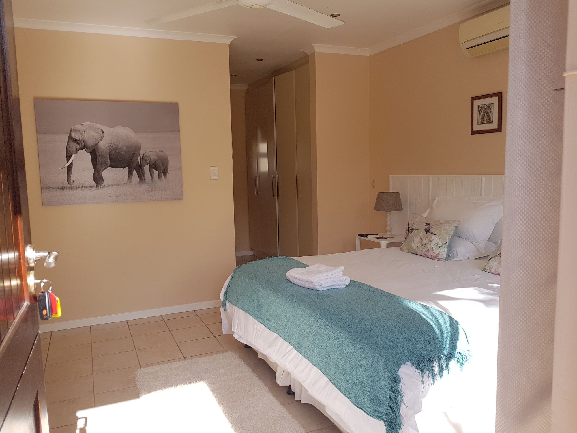 Фото Sunbirds B&b - Adults Only