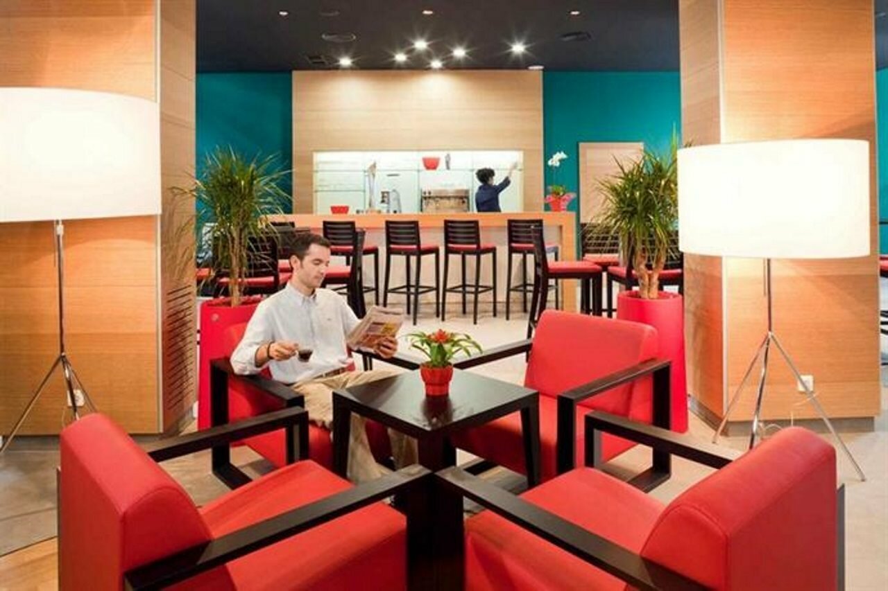 Фото Ibis Barcelona Plaza Glories 22