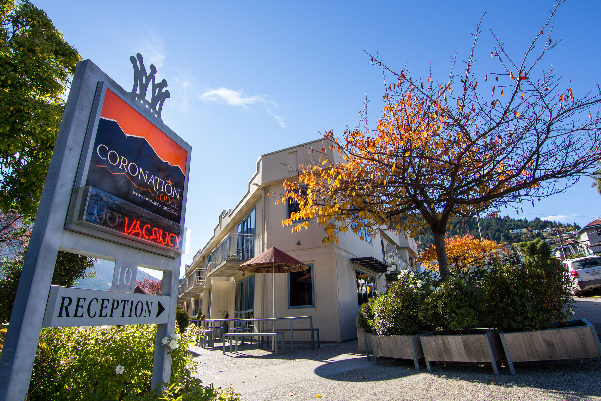 Фото Coronation Lodge