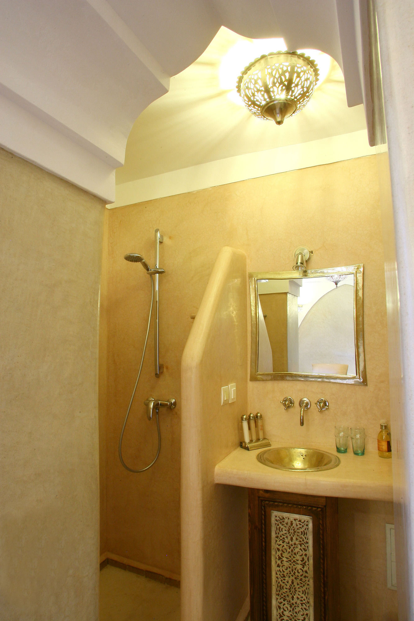 Фото Riad Cherrata