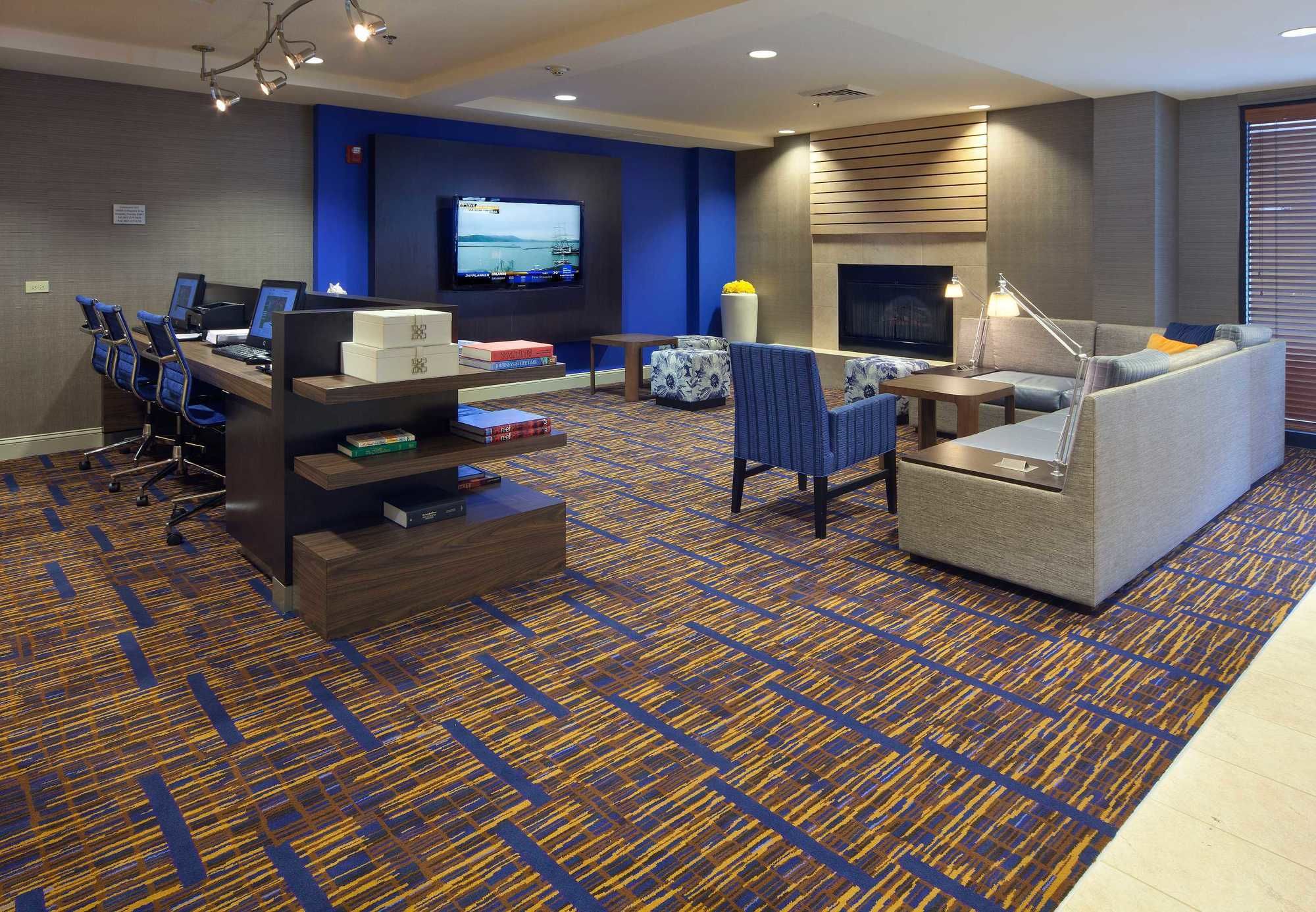 Фото Courtyard by Marriott Orlando East/UCF Area