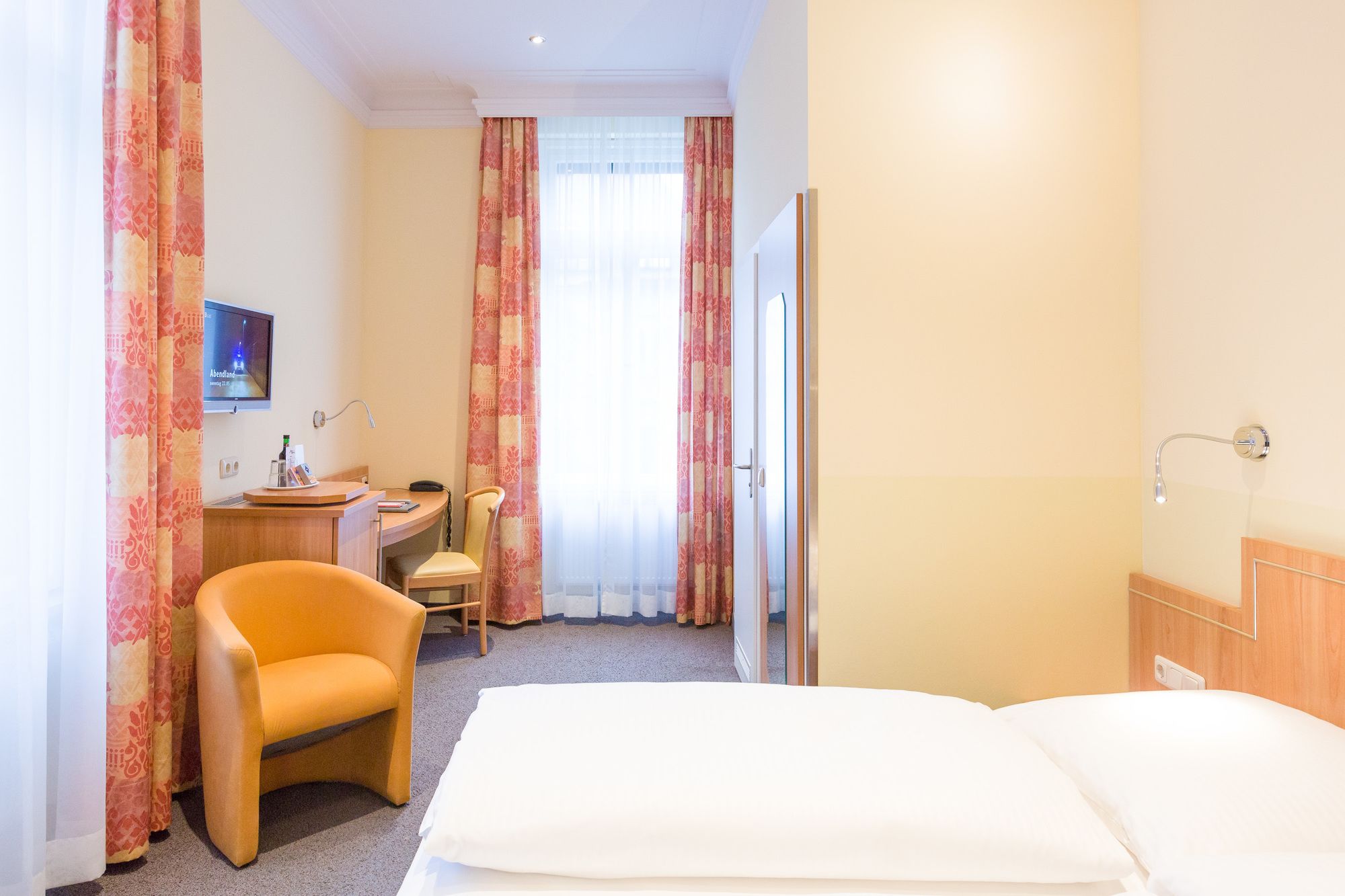 Фото Hotel Uhland