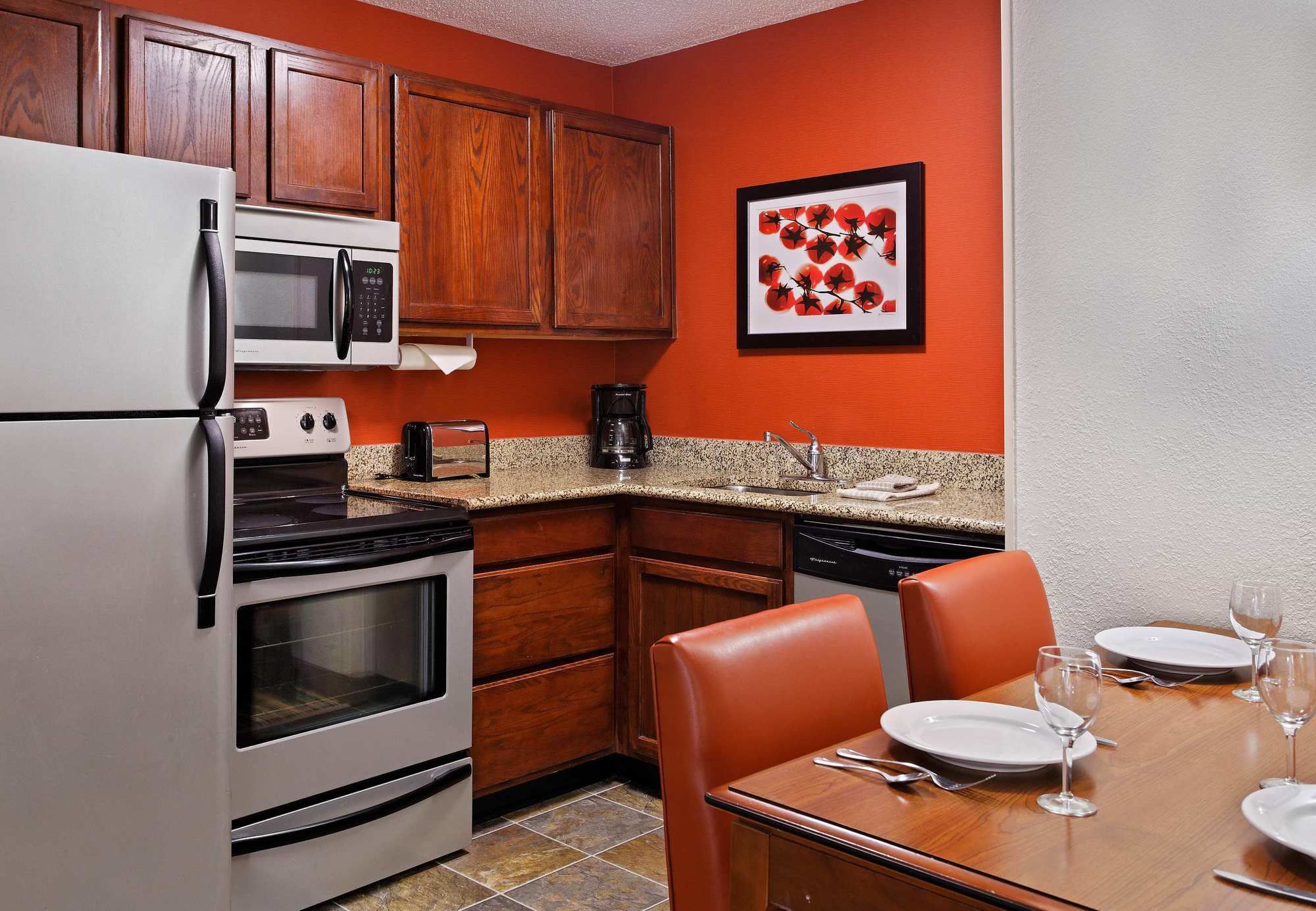 Фото Residence Inn by Marriott Tampa Sabal Park/Brandon