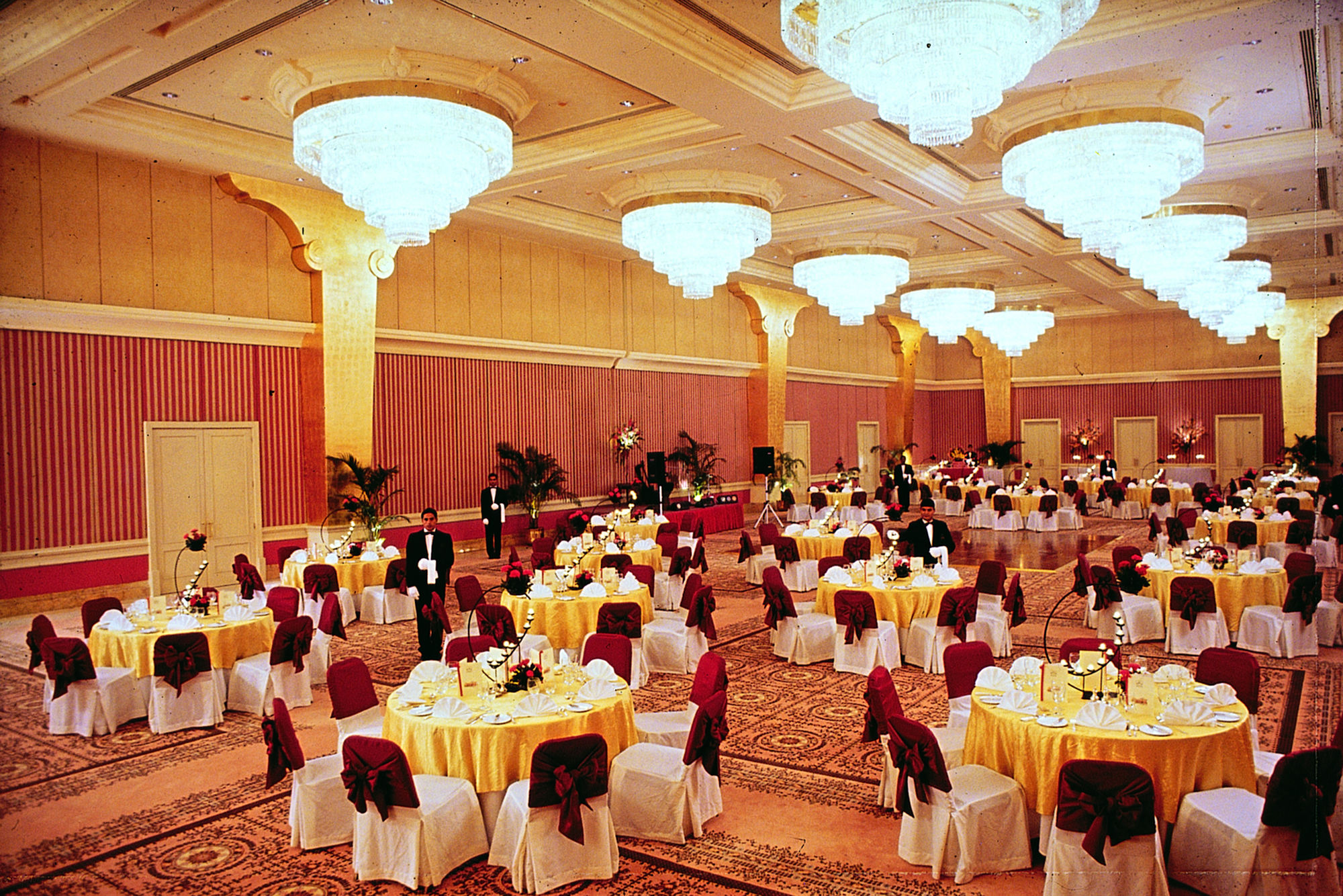 Фото Hotel Yak & Yeti