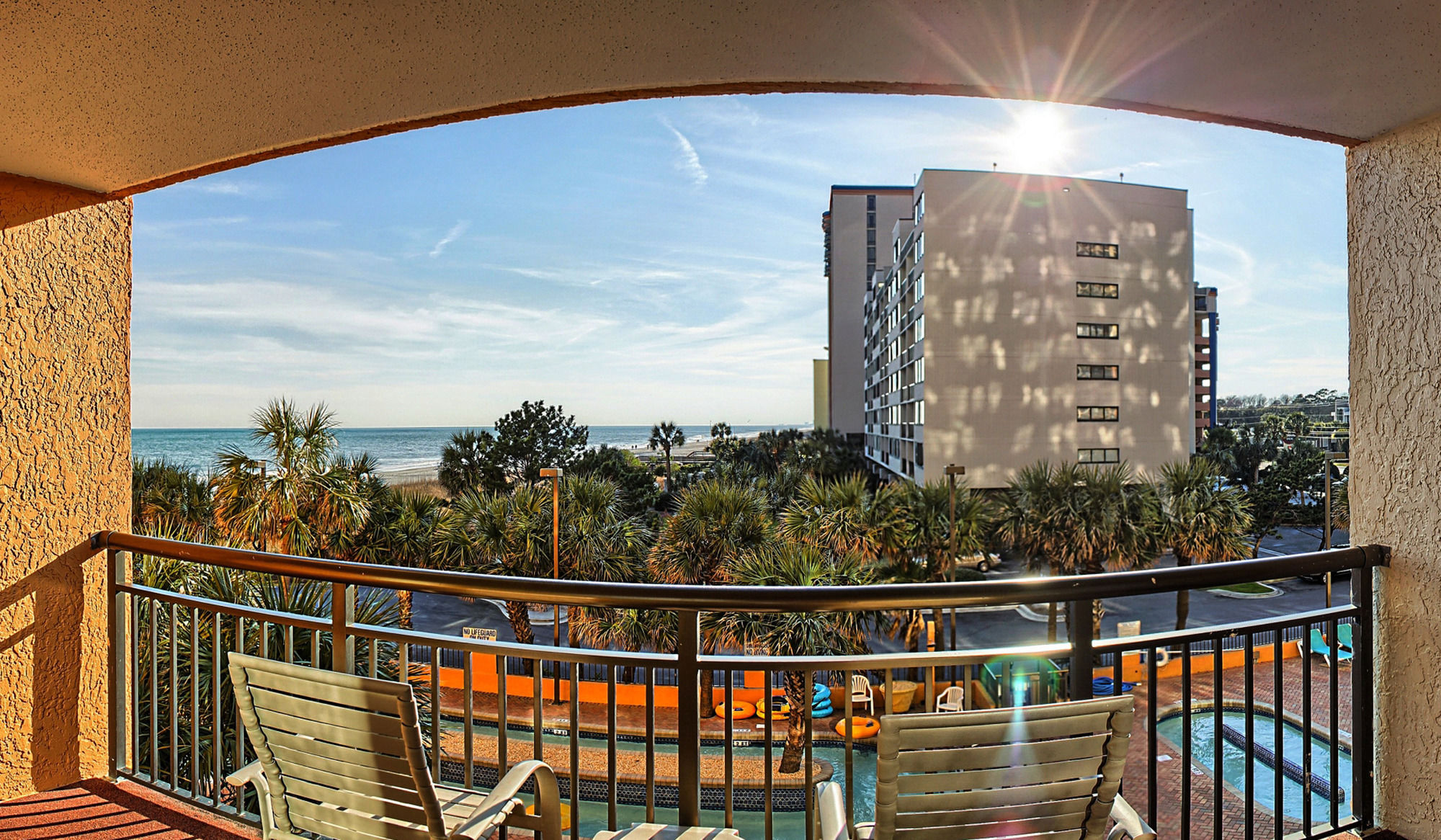 Фото The Caravelle Resort