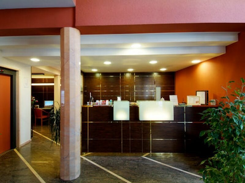 Фото Hotel Maxim