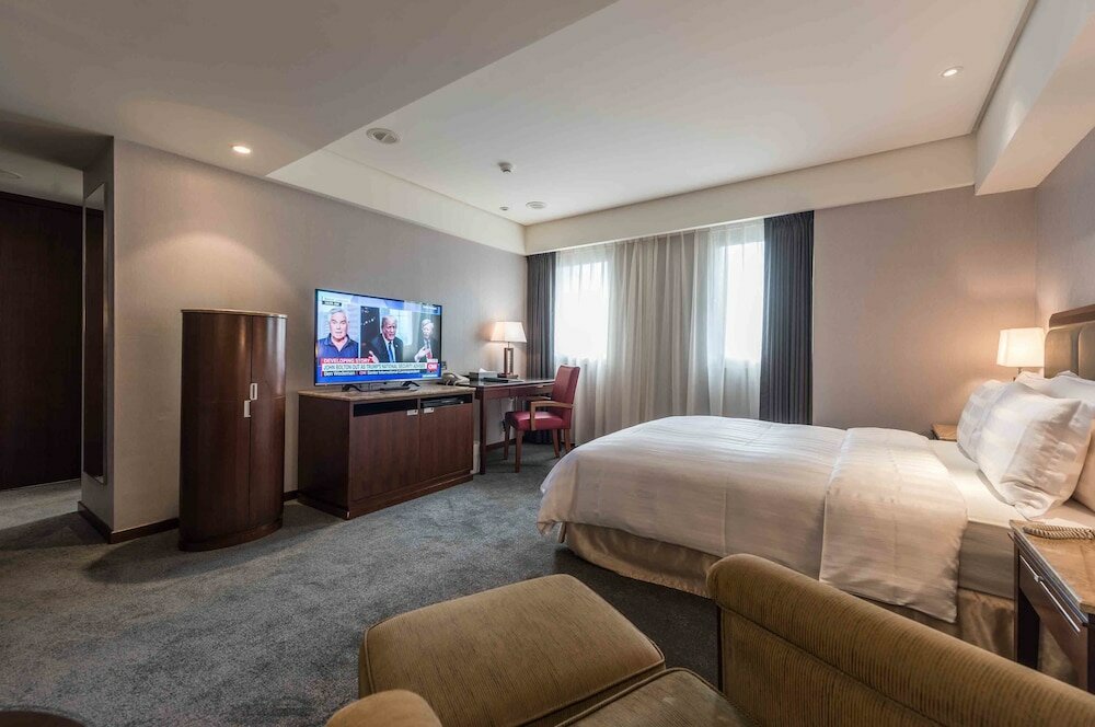 Фото Royal Biz Taipei