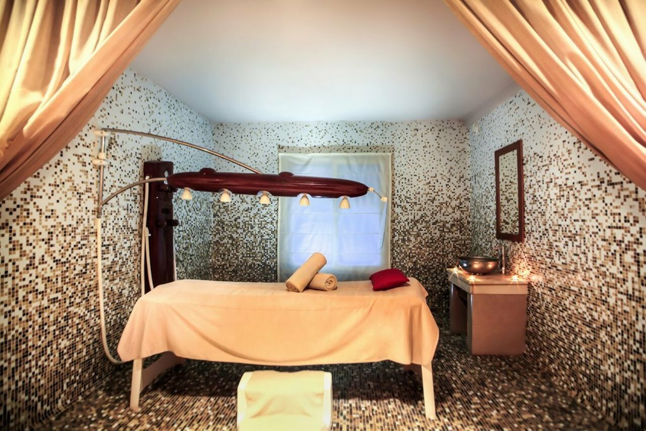 Фото The Russelior Hotel & SPA