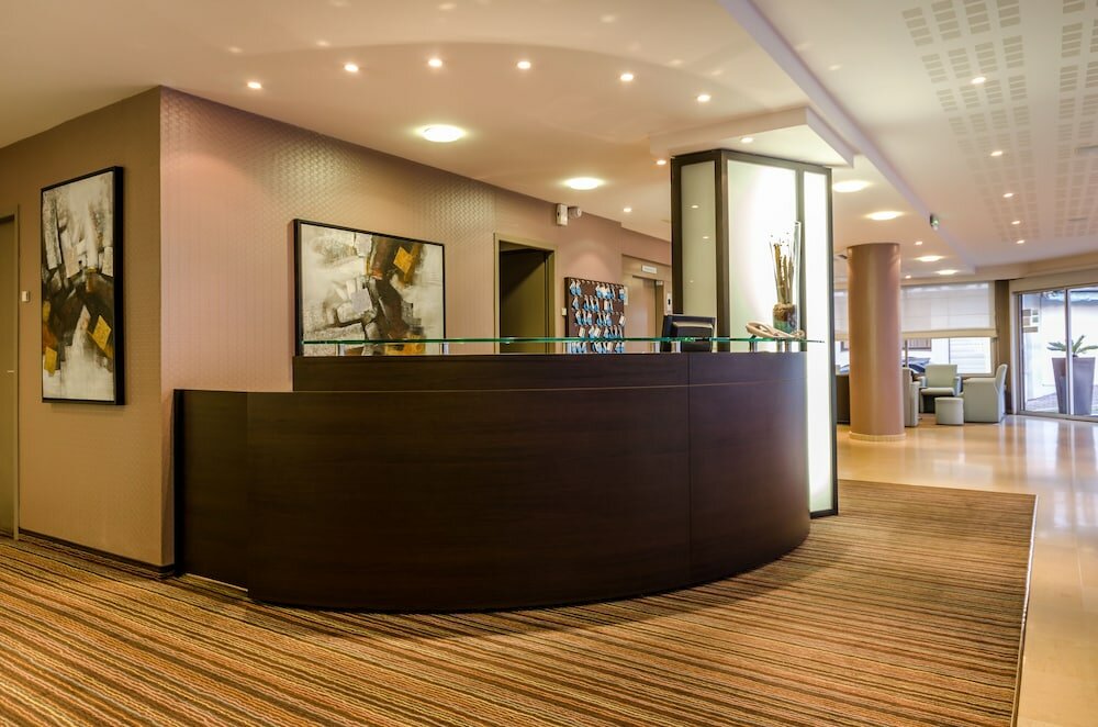 Фото Helgon Hotel – Lourdes Pyrenees