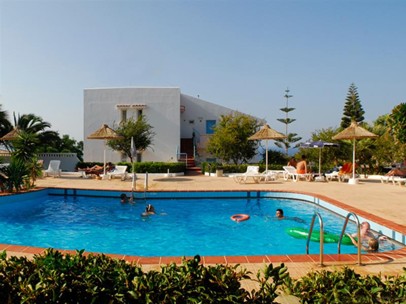 Фото Golden Dream Apartments