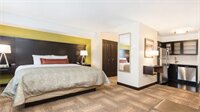 Фото Staybridge Suites West Edmonton