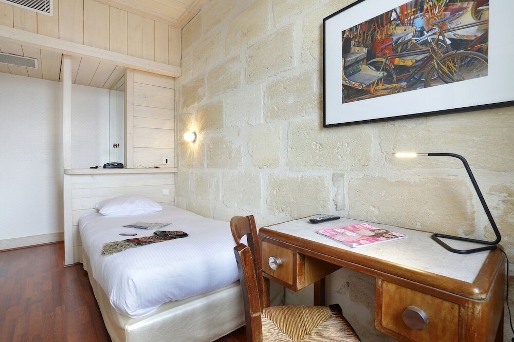 Фото Hôtel De La Tour Intendance