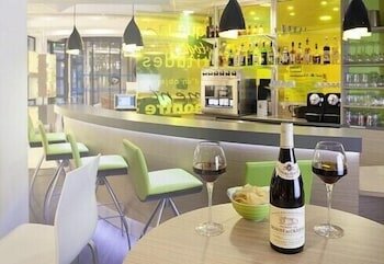 Фото ibis Styles Beaune Centre