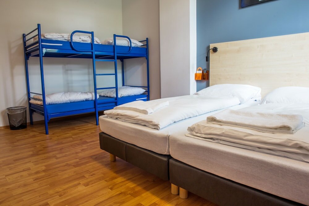 Фото A&o Salzburg Hauptbahnhof