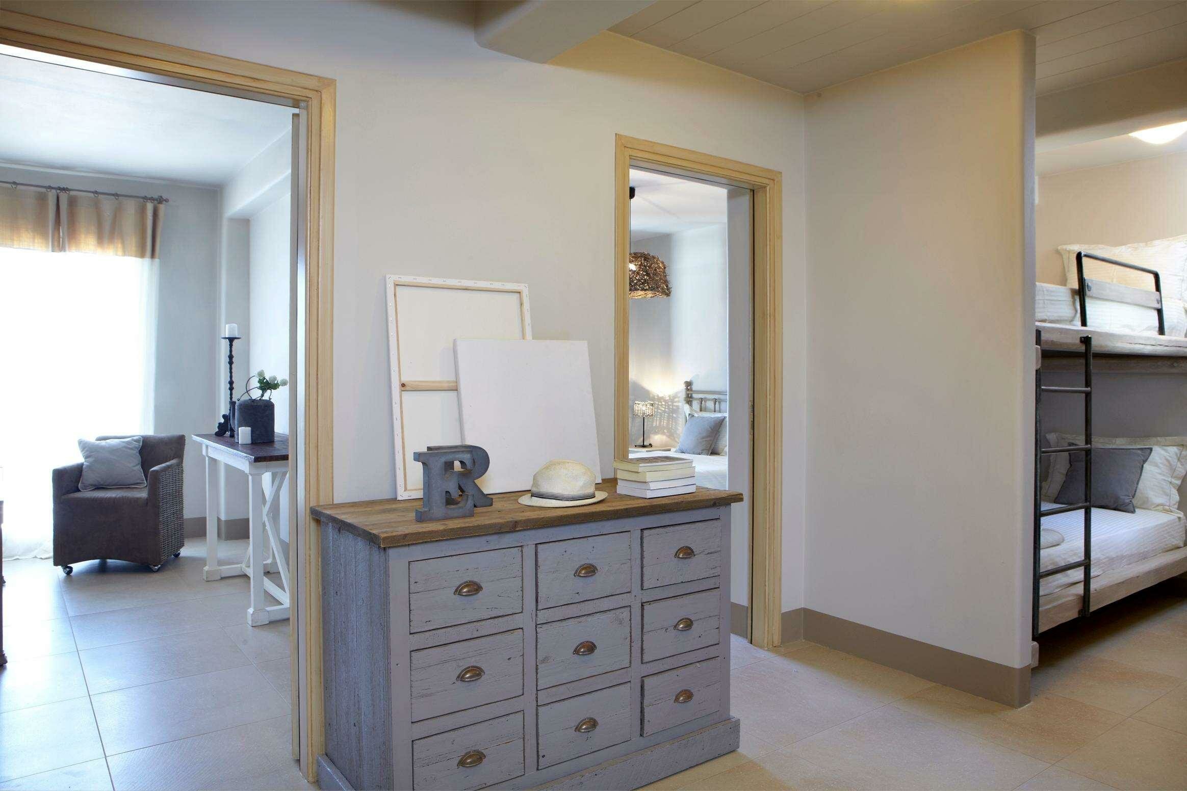 Фото Diles & Rinies