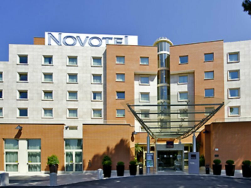 Фото Novotel Roma Est