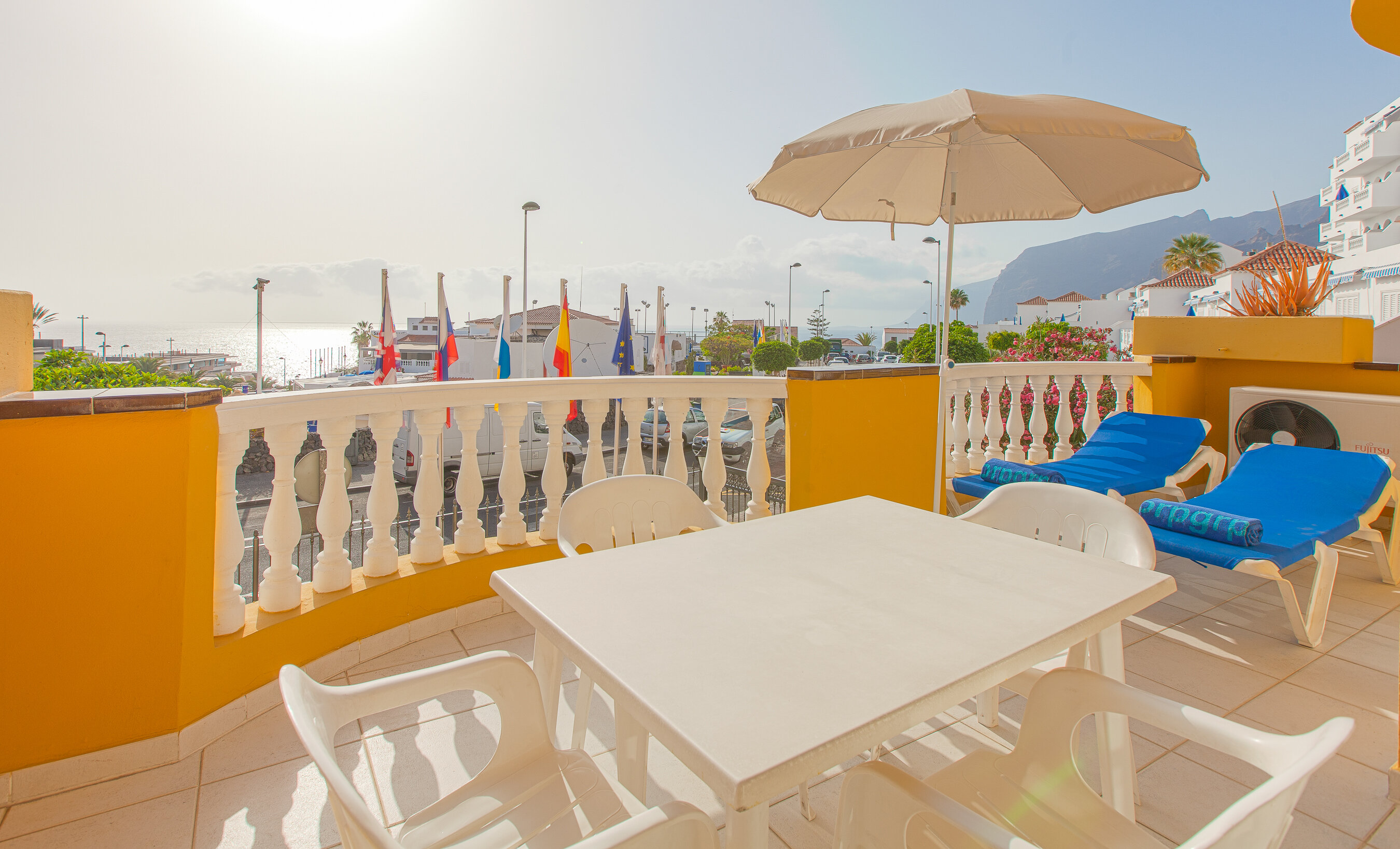 Фото El Marques Palace by Intercorp Hotel Group