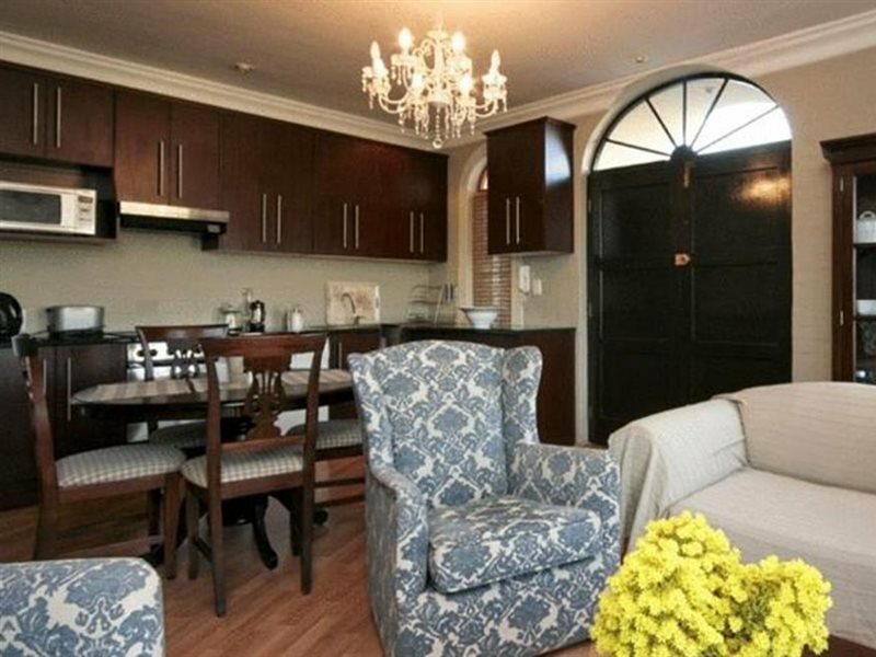 Фото A Smart Stay Apartments