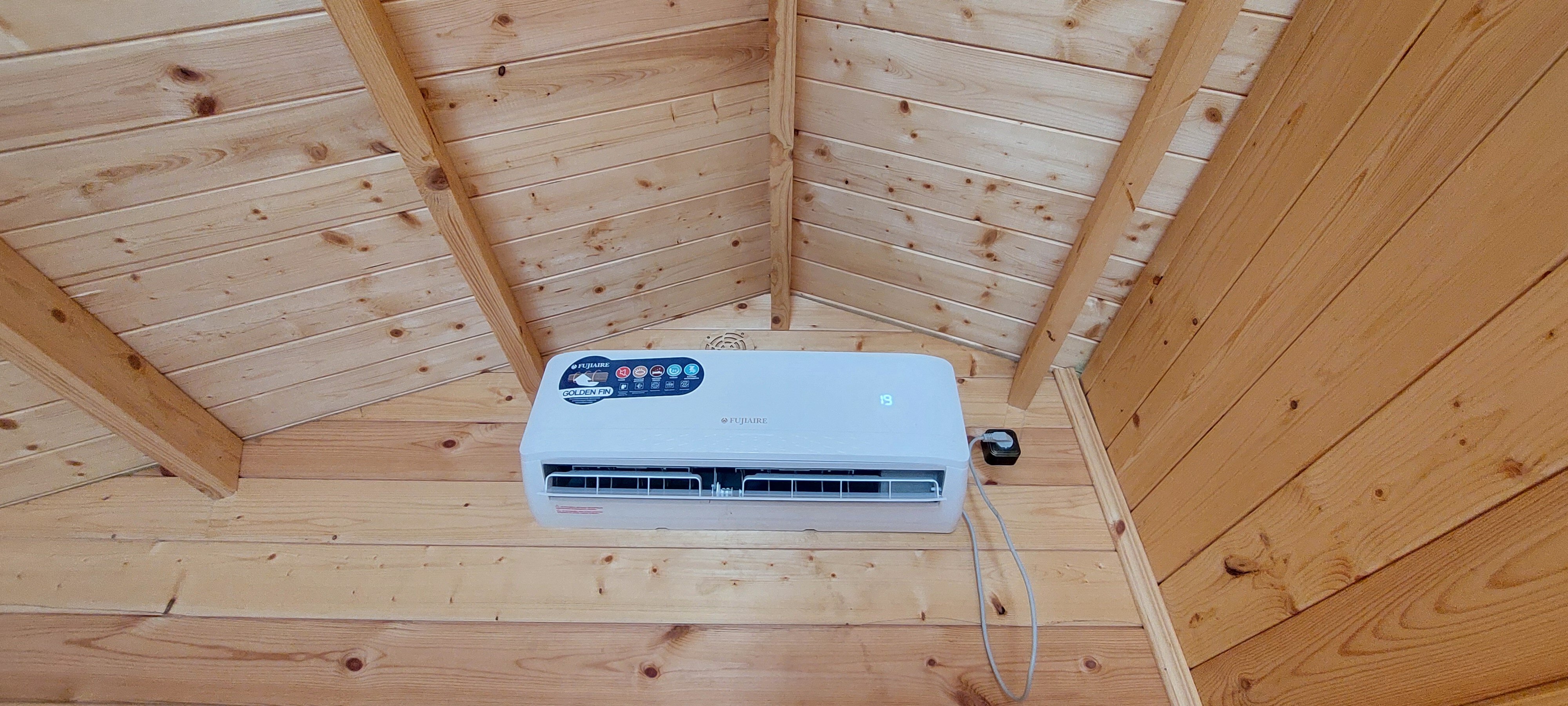 Фото Green House On Gold