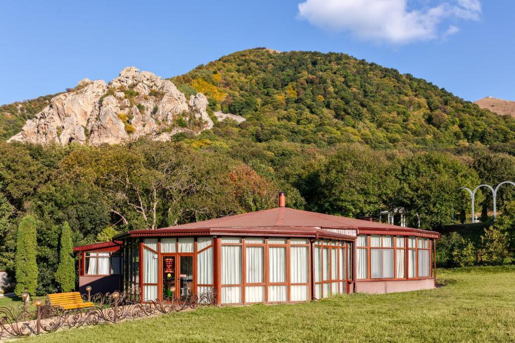 Фото Орлиные Скалы