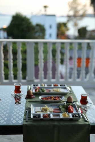 Гостиница Ela Hotel Hisaronu в Мармарисе