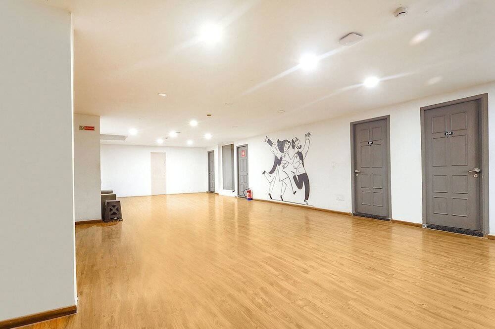 Фото Fabhotel Welcome Inn