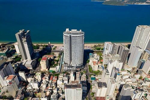 Гостиница Premier High Ocean View Panorama в Нячанге