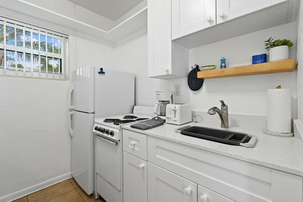 Фото Sunshine Shores Boutique Apartments