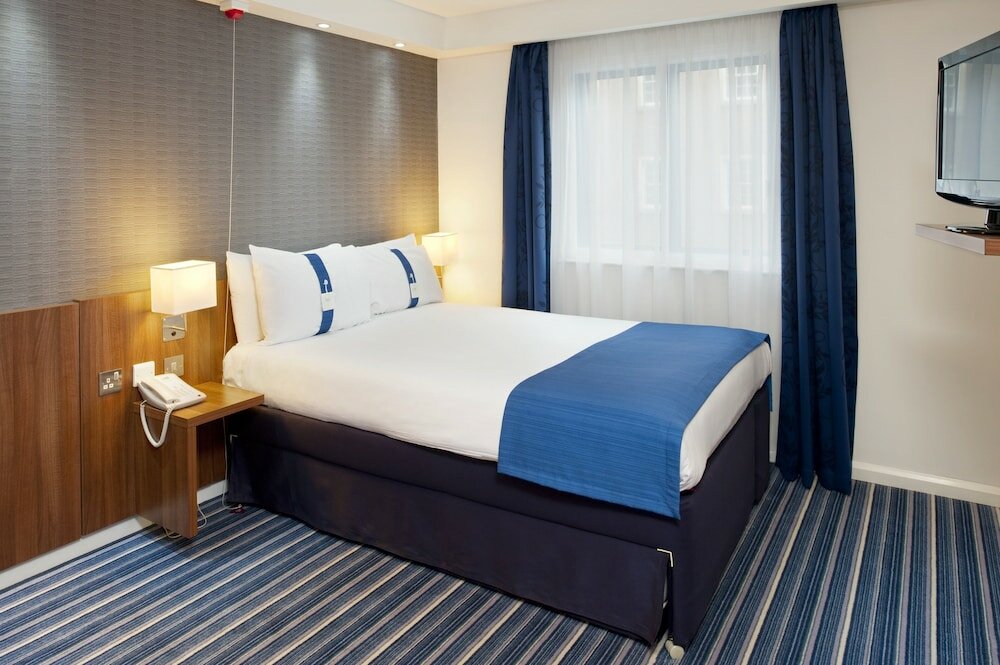 Фото Holiday Inn Express London City, an Ihg Hotel
