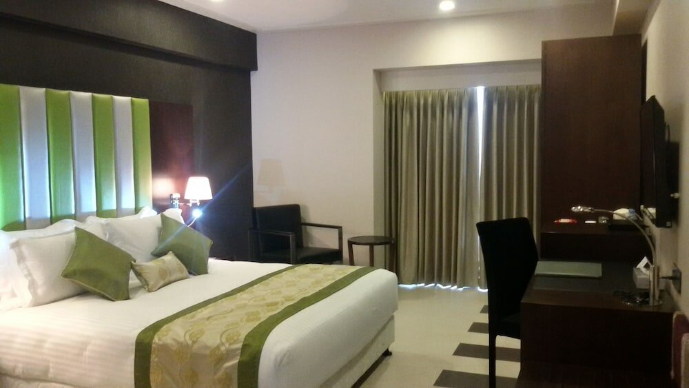 Фото Platinum Grand