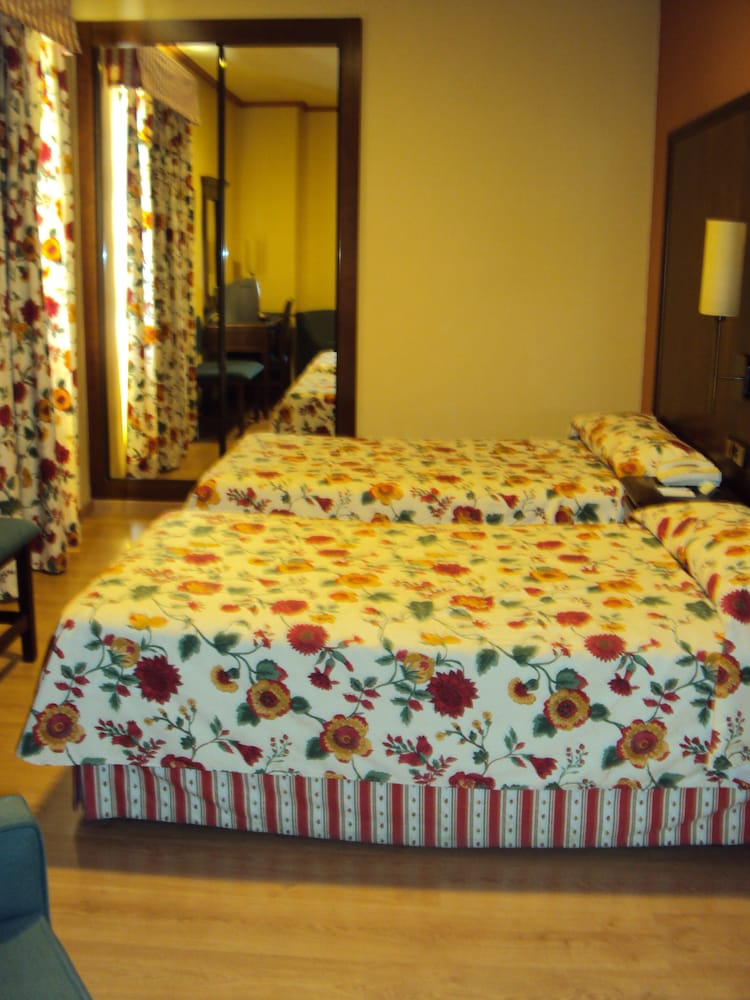 Фото Gran Hotel SPA