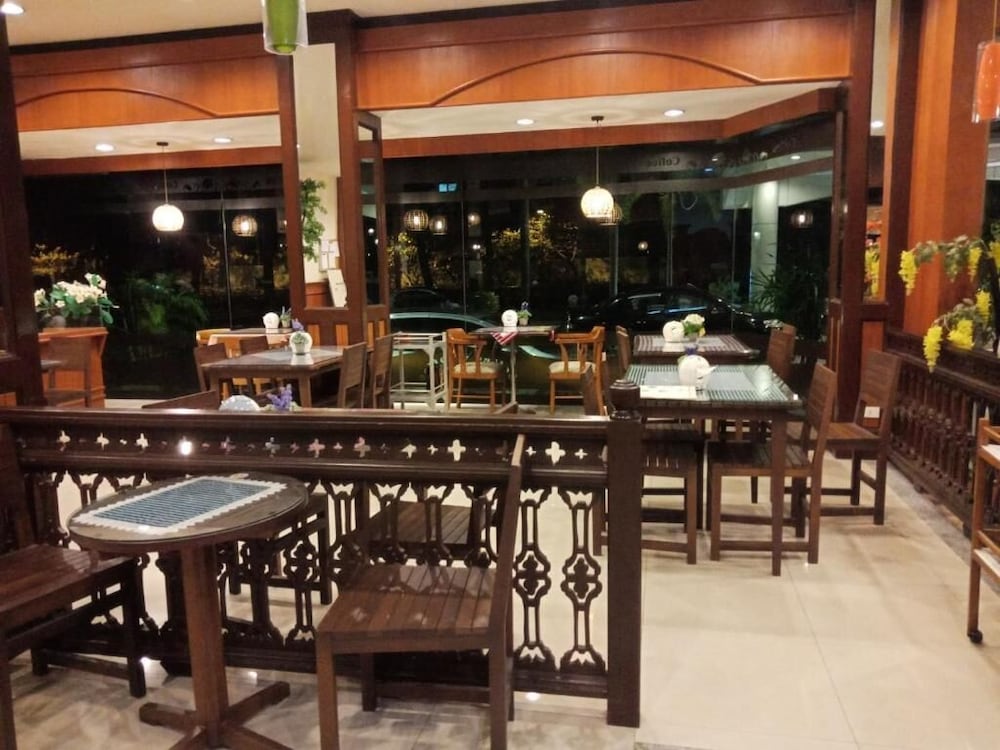 Фото River Grand Hotel Hat Yai