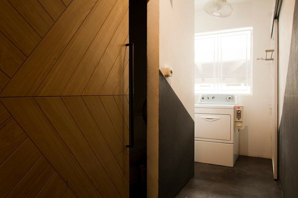 Фото Bed One Block Hostel