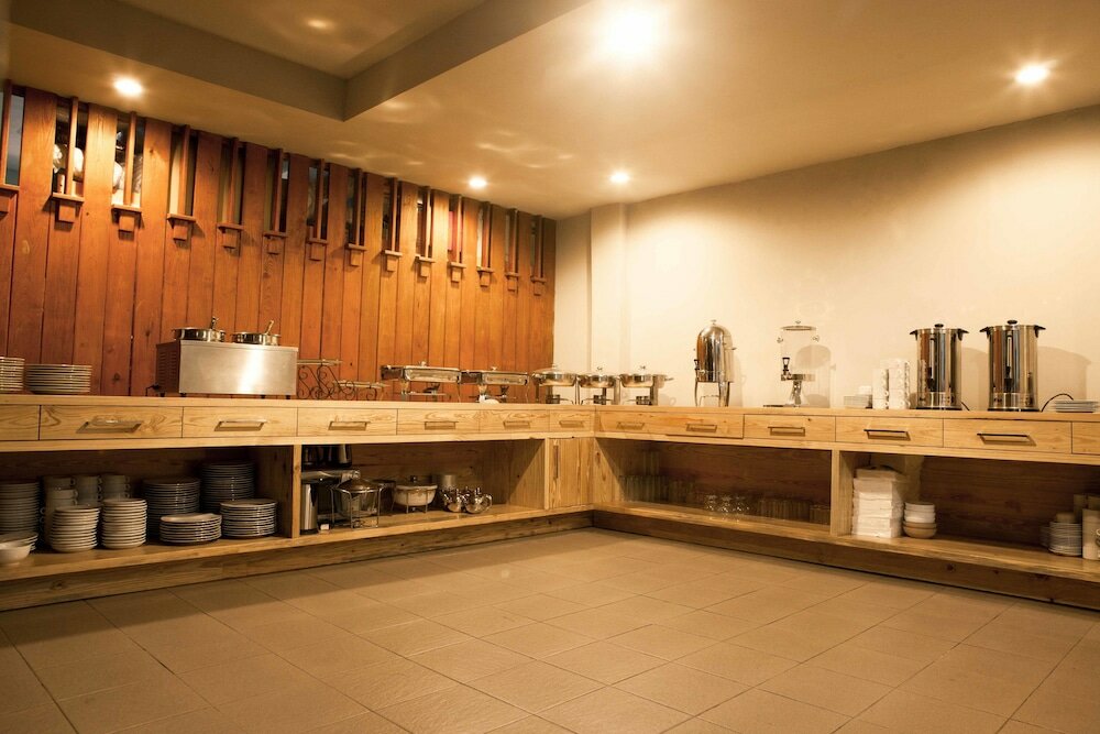 Фото Hotel Mawar