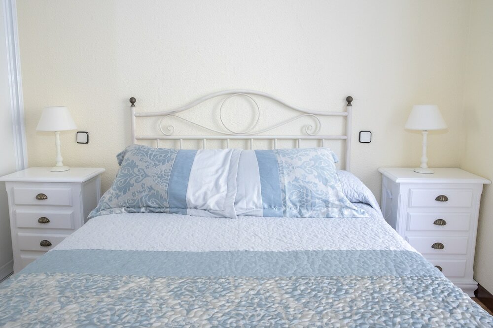 Фото Hostal Tokio