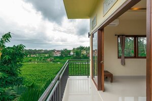 Sekembang Ubud Villa