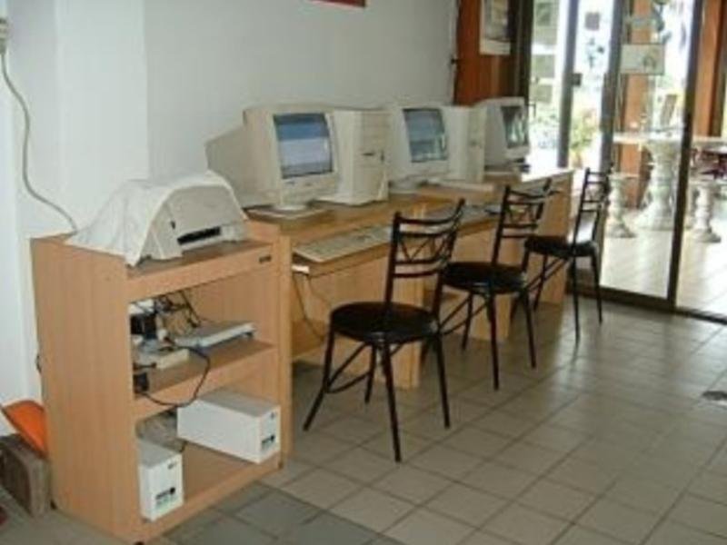 Фото Grand Tower Hotel