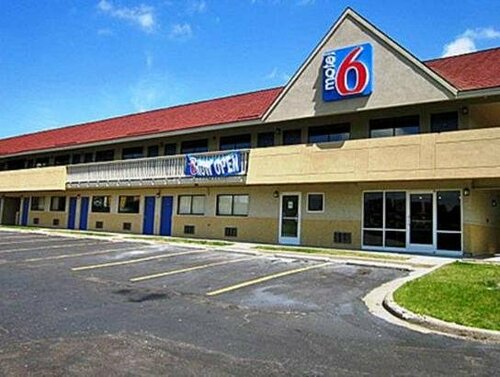 Гостиница Motel 6 Overland Park, Ks в Оверлэнд Парк