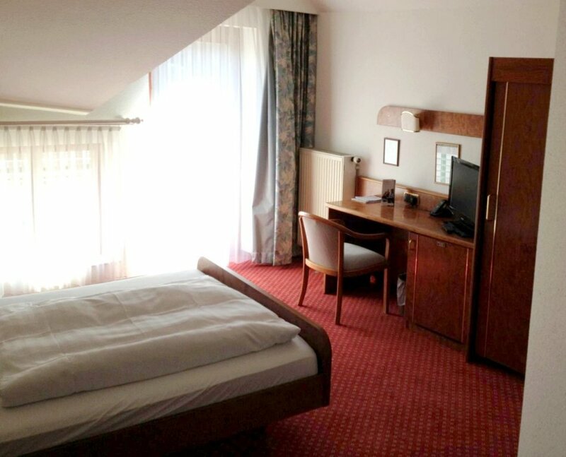 Гостиница Hotel Post Viernheim Ug в Фирнхайме