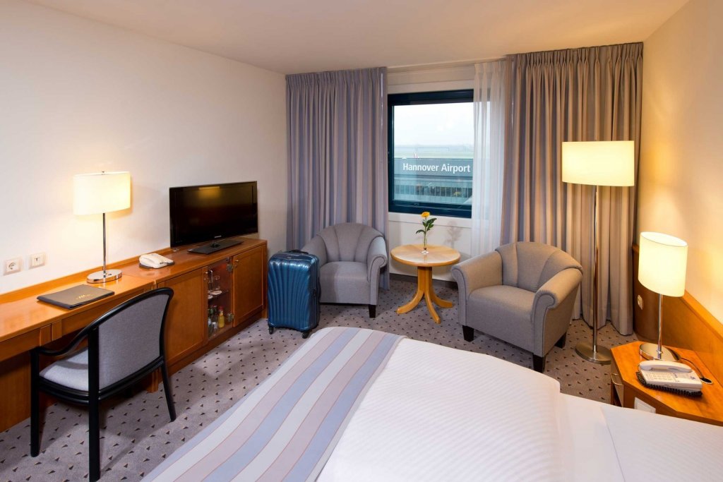 Фото Maritim Airport Hotel Hannover