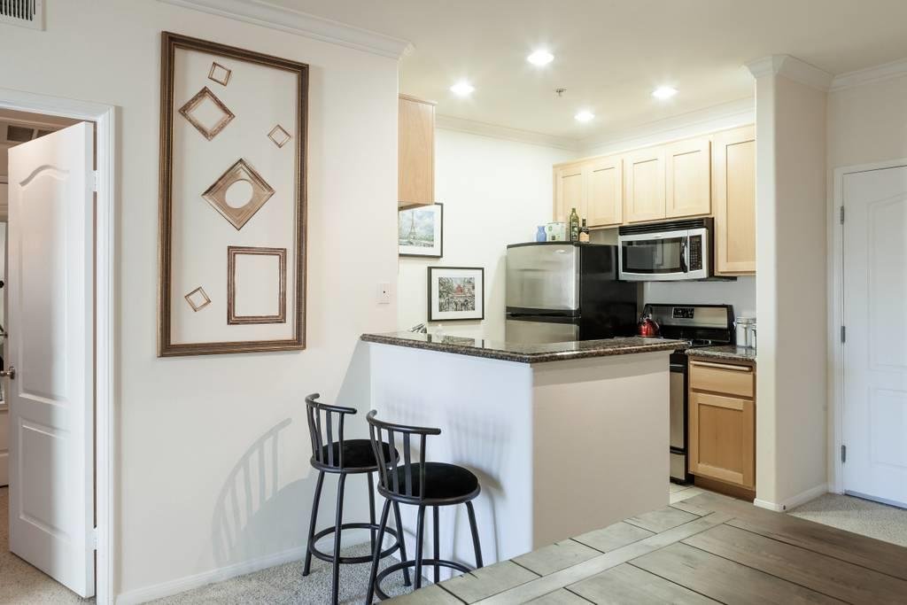 Фото Luxury Suite in Downtown Los Angeles