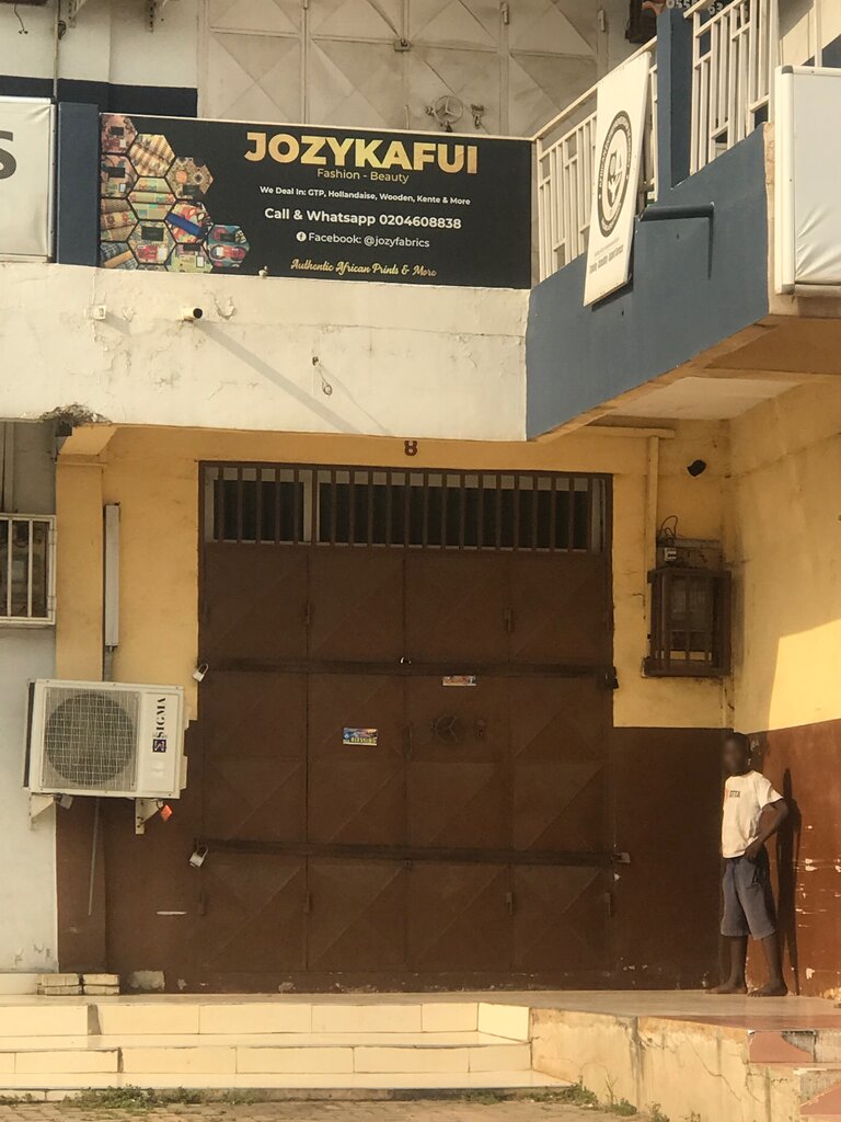 Fashion house Jozykafui fashion, Accra, photo