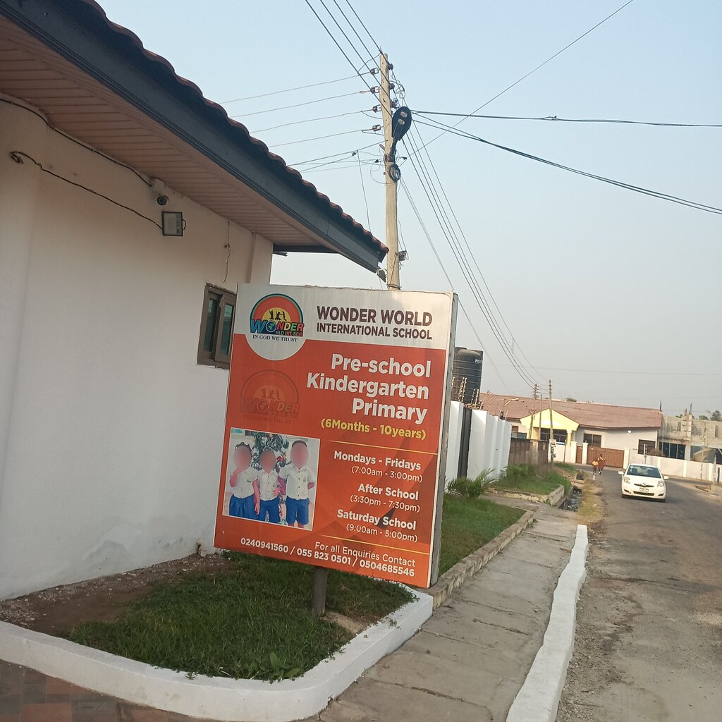 School Wonder World Care, Earth, photo