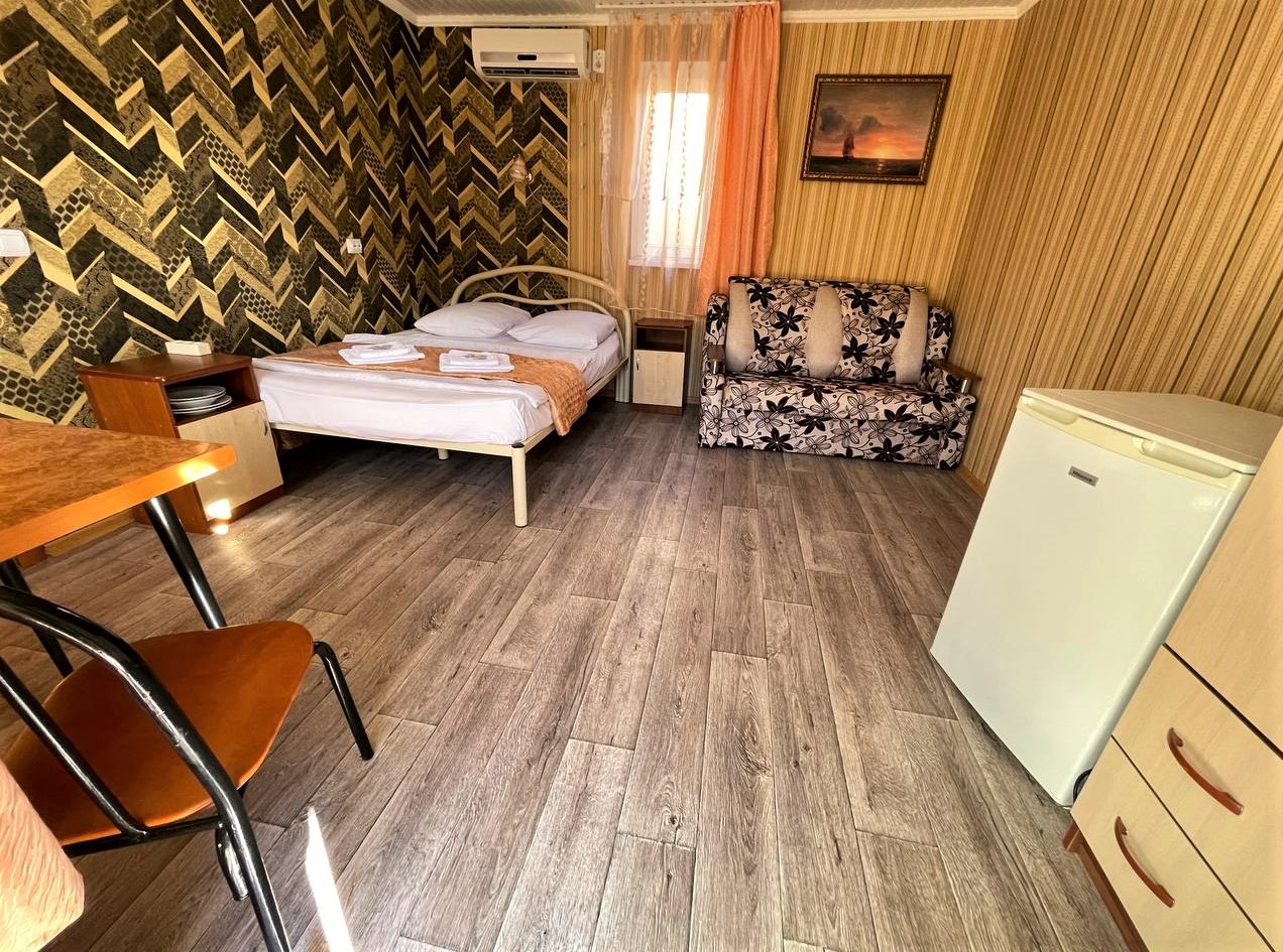 Фото Гостевой дом на Николаевской 25