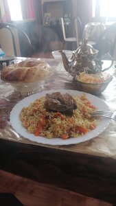 V Gostyakh u Zhonibeka (derevnya Starnikovo, 120), cafetería