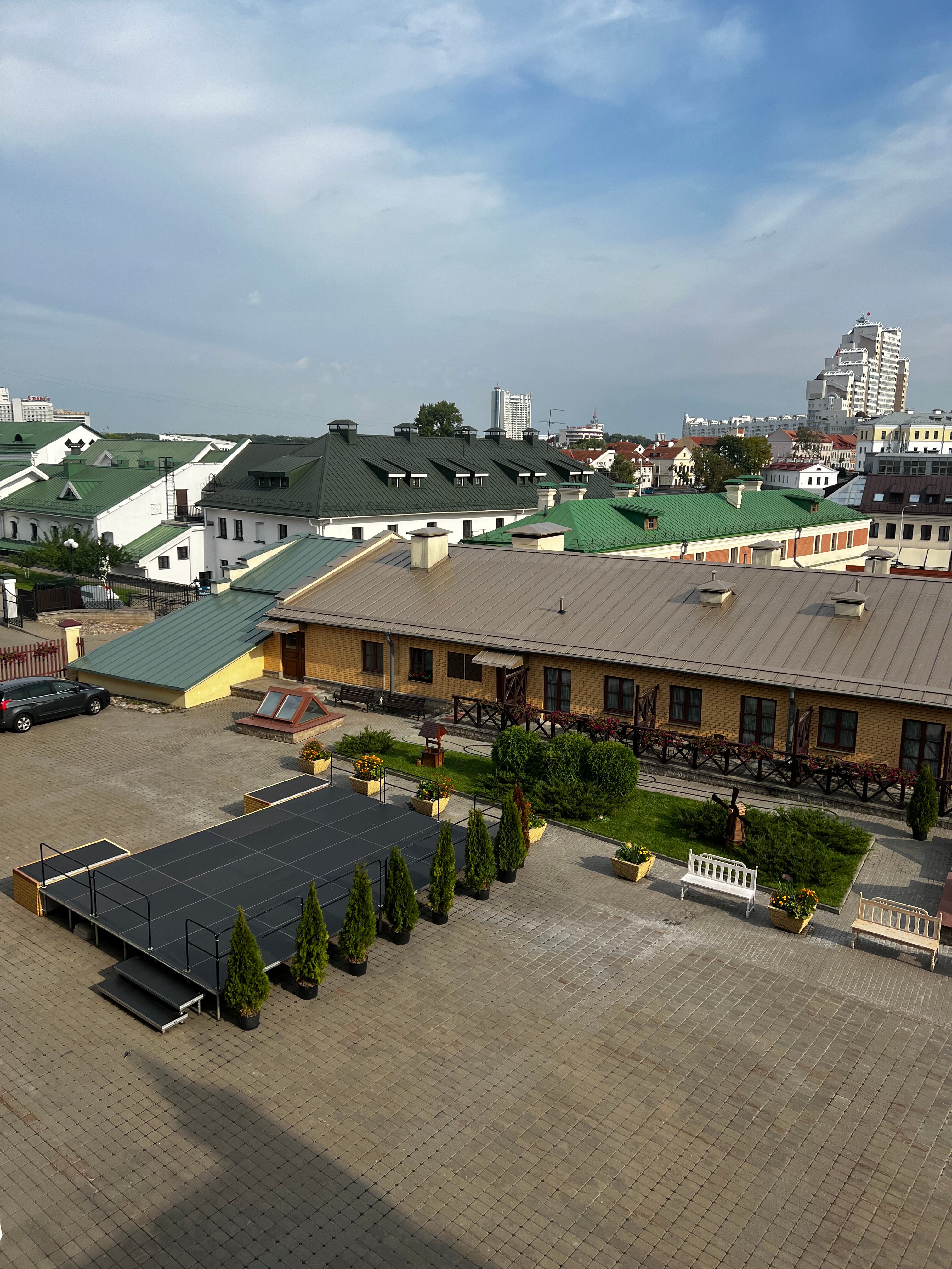 Фото Монастырский