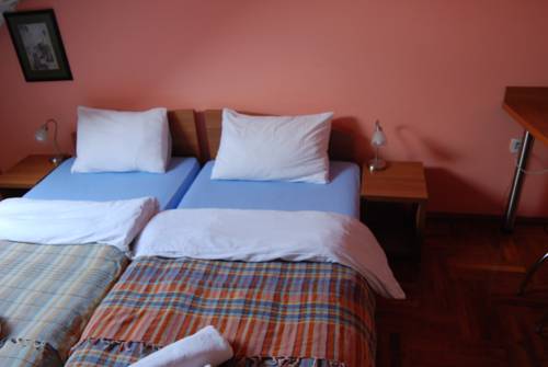 Фото Car Royal Apartments and Rooms