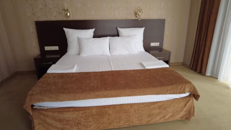 Фото Соната