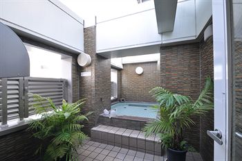 Фото Apa Hotel Kyoto Eki Horikawadori