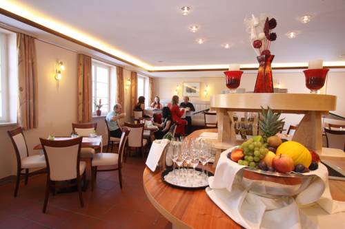 Фото Hotel Passauer Wolf